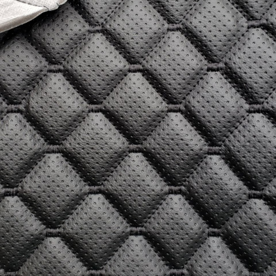 Шкірзамінник ромб чорний 7 ім.перф.